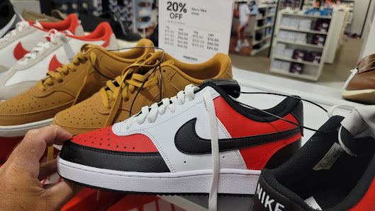 Meadowood Mall photo 2