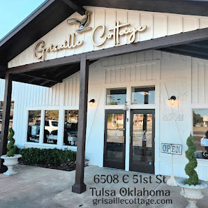 Oak Grove Shopping Center photo 1