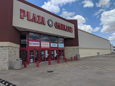 Plaza Garland photo 6