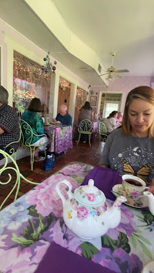 Lavender 'n Lace Tearoom photo 6