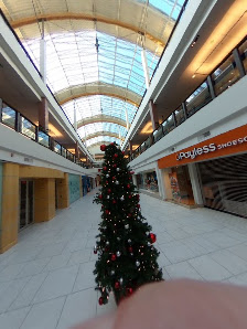 Lloyd Center photo 6