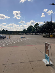 Conroe Marketplace photo 2