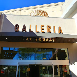 Mershops Galleria at Sunset photo 6