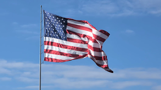 Dogwood Promenade photo 3