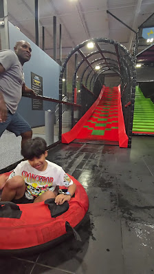 West Aurora Plaza photo 3