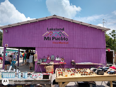 Lakeland Marketplace photo 4