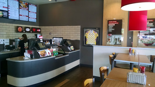 Cheyenne Mountain Shopping Center photo 2