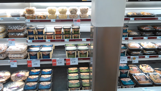 Manhattan Marketplace photo 5