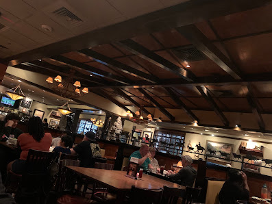 Manhattan Marketplace photo 6