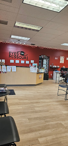 Deer Creek Shopping Center photo 3