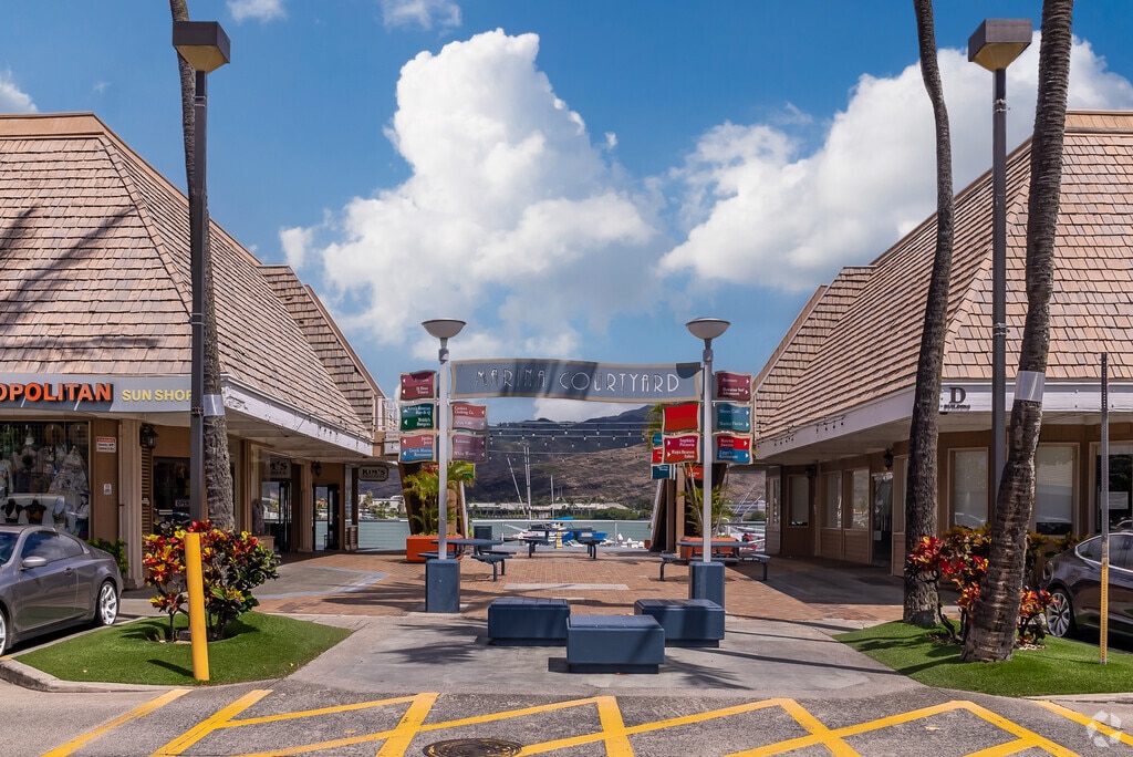 Hawaiʻi Kai Towne Center