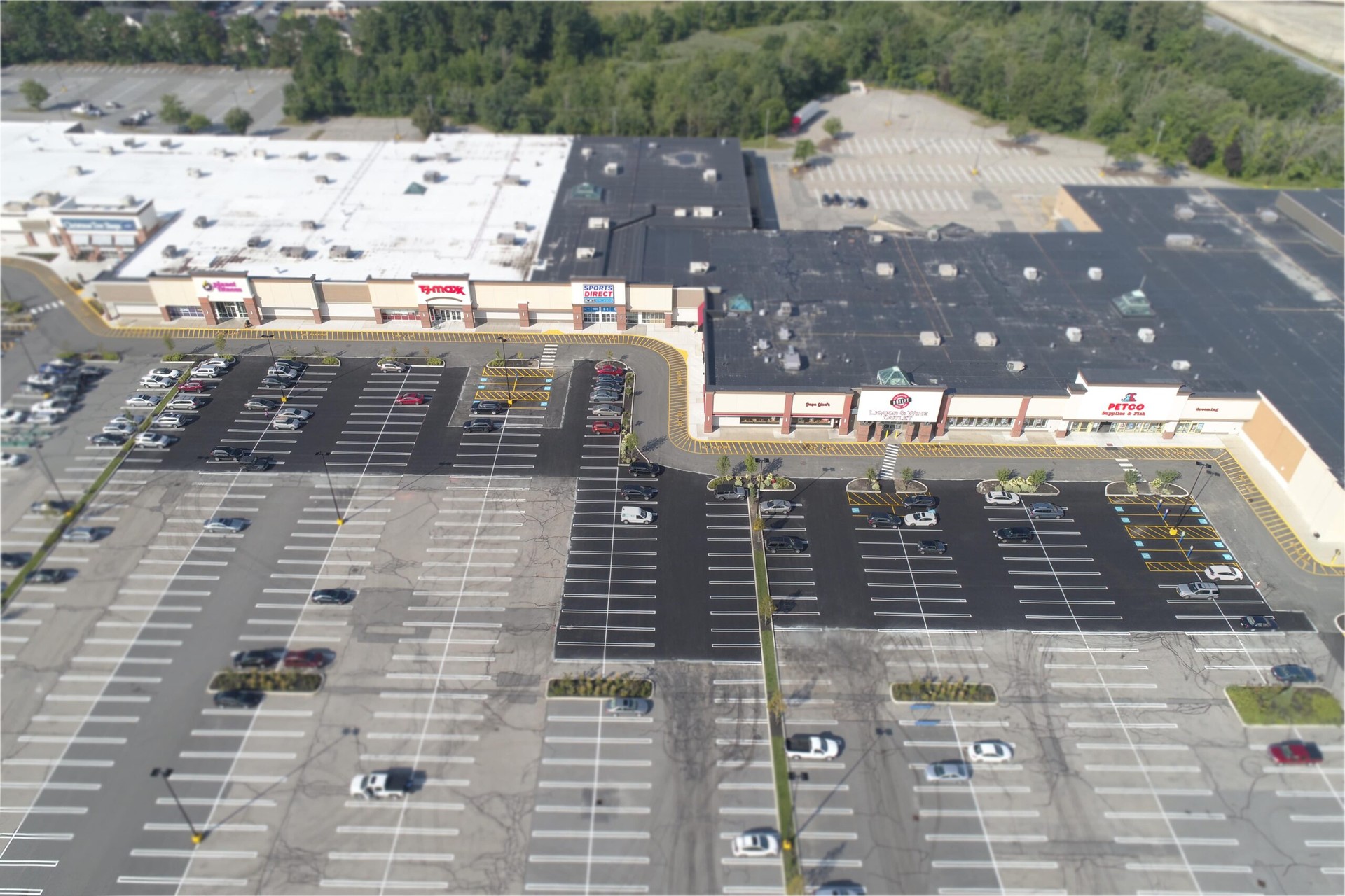 Village Shoppes at Salem