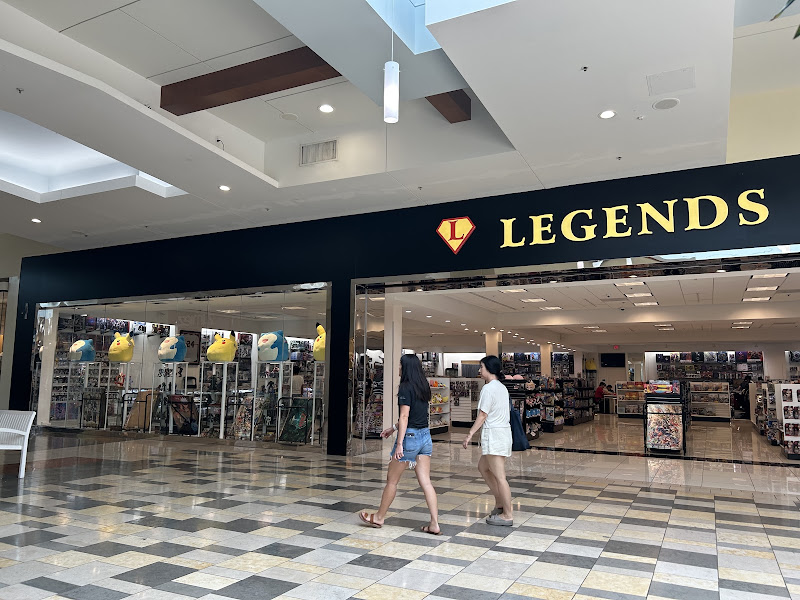 Legends Comics & Games - Oakridge