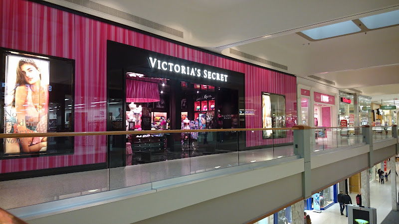 Victoria's Secret & PINK