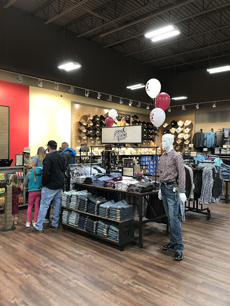 Boot Barn