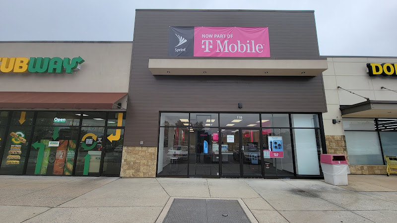 T-Mobile Authorized Retailer