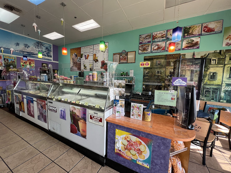 Flores Ice Cream & Deli