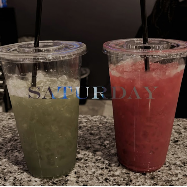 What's the TEA Shakes & bites. (Inside Golds Gym)