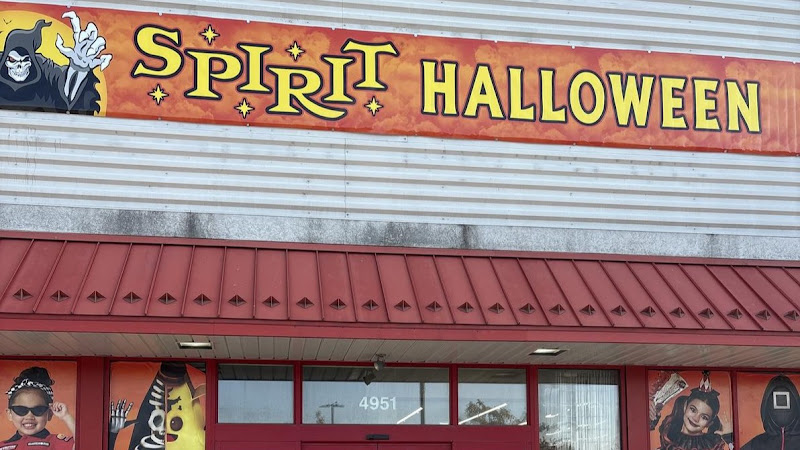 Spirit Halloween