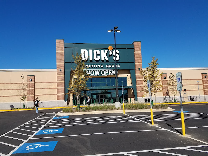DICK'S Sporting Goods