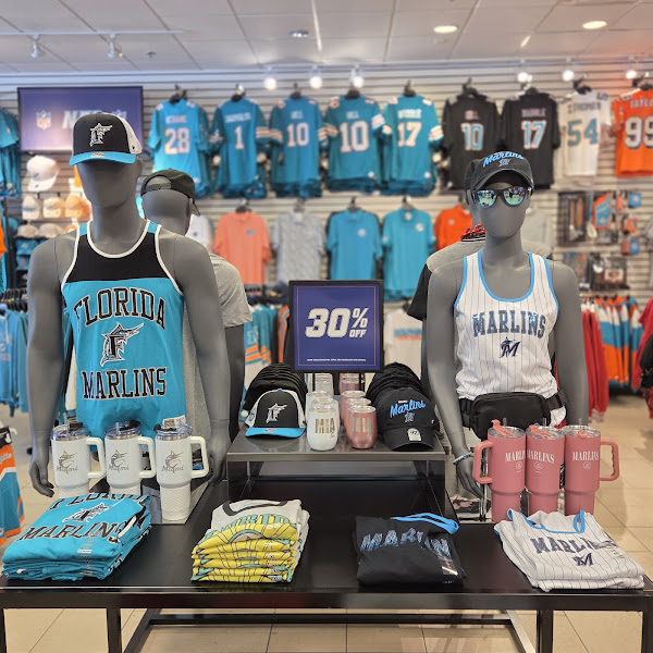 Fan Outfitters Pembroke Crossings