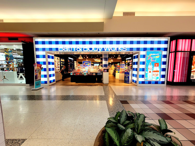 Bath & Body Works