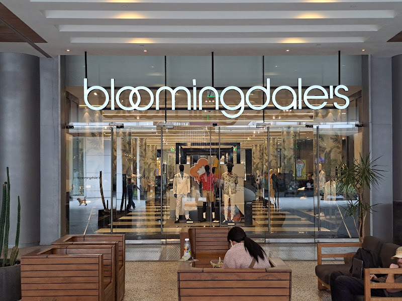Bloomingdale's