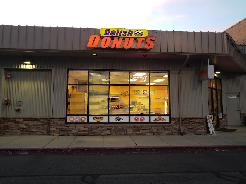 Delish Donuts