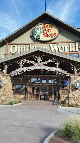 Bass Pro Shops