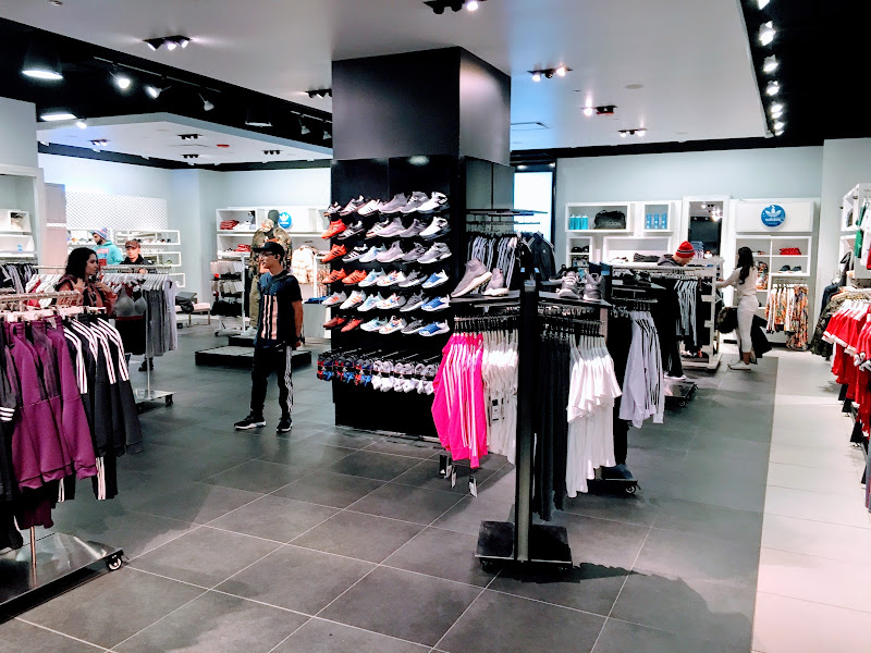 adidas Store Chicago