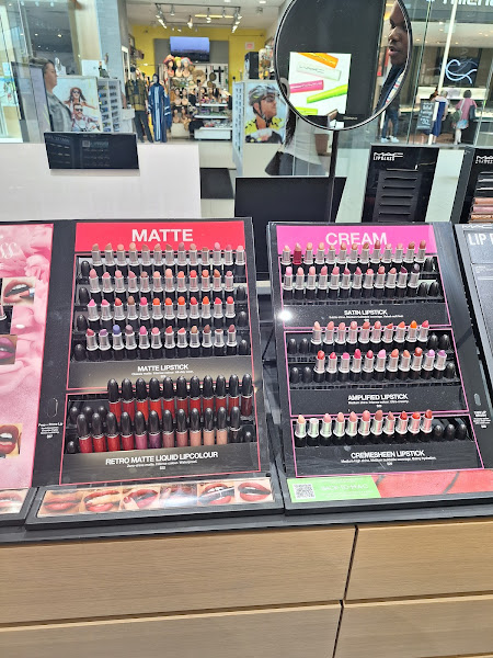 MAC Cosmetics