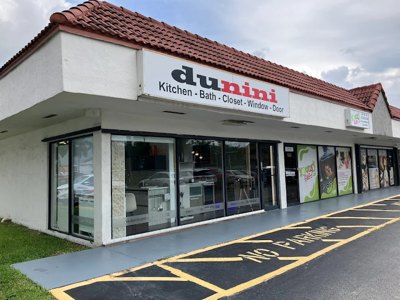 Dunini Kitchen Cabinets