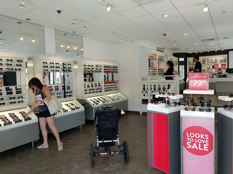 Sunglass Hut