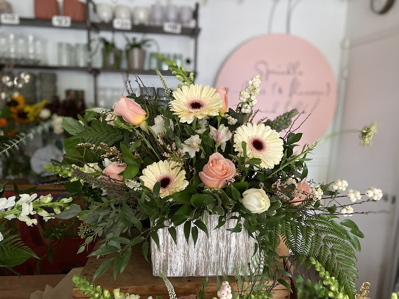 Confetti Floral Design