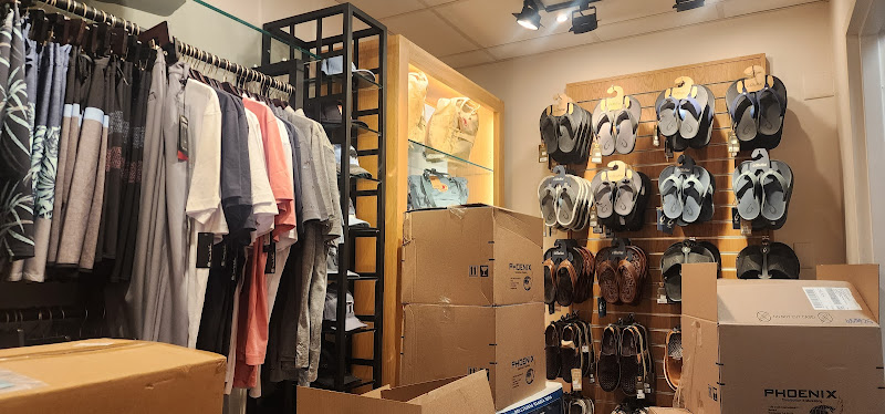 Travel Traders gift shop