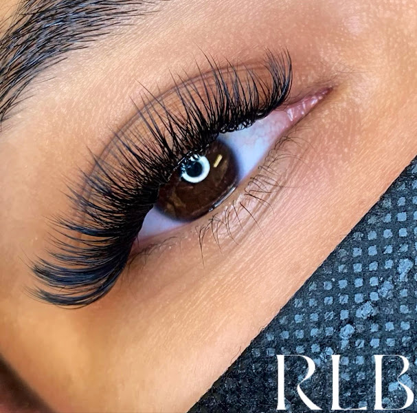 Risque Luxe Beauty