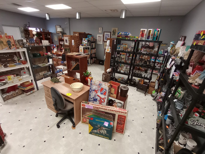 The Copper Kettle Antiques
