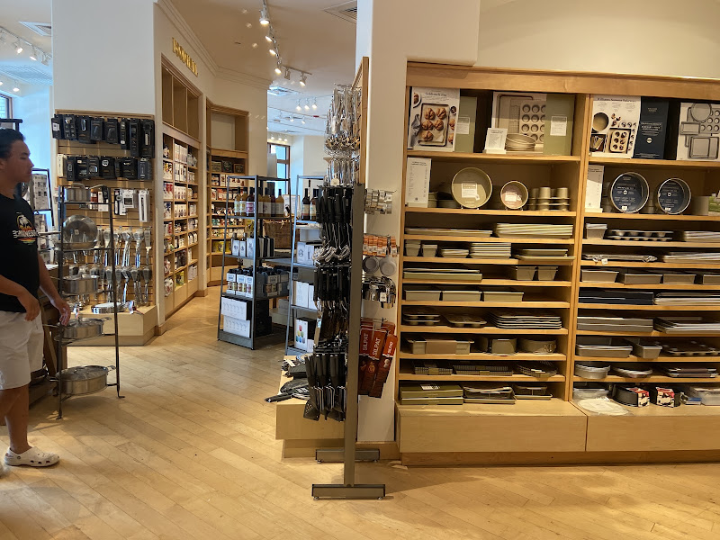 Williams-Sonoma