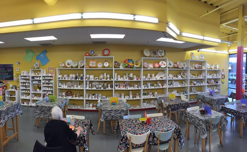 CeramiCafe Art Lounge