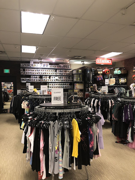 Hot Topic