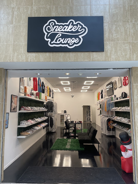 Sneaker Lounge_