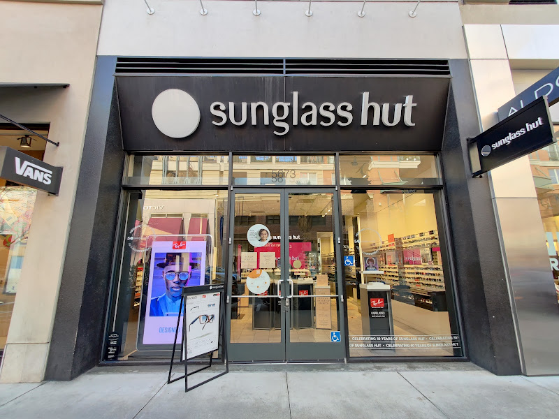 Sunglass Hut