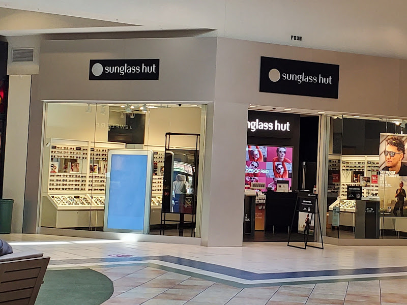 Sunglass Hut