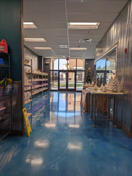 Mad Splatter Apex - Pottery, Splatter, and Canvas Paint Studio