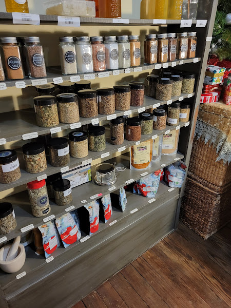 Quintessential Rivertown Spice & Tea