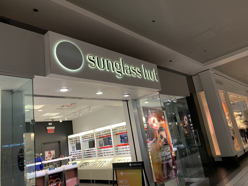 Sunglass Hut