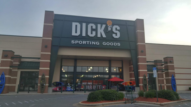 DICK'S Sporting Goods