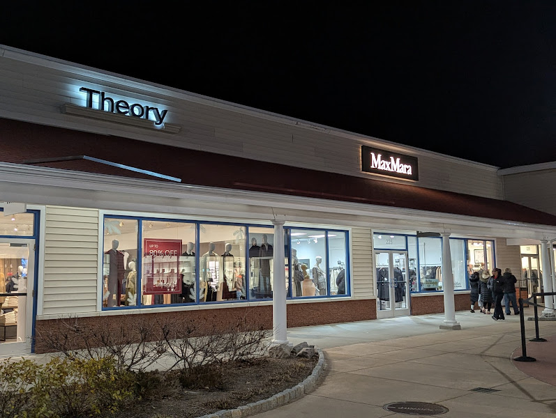 Theory Wrentham