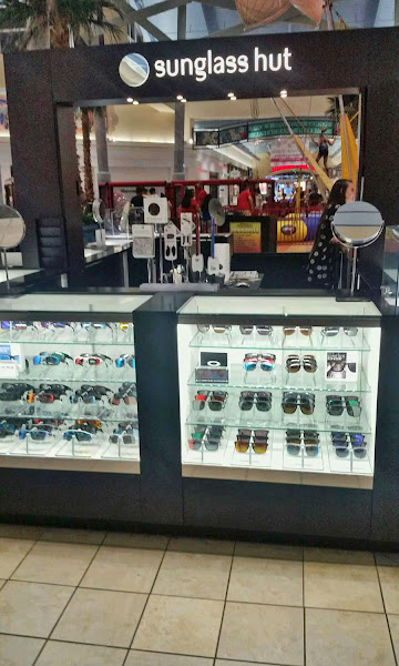 Sunglass Hut