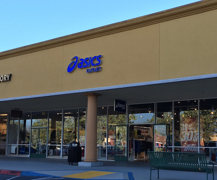 ASICS Outlet